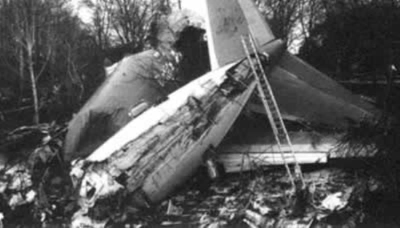 英國(guó)米德蘭航空公司的波音737飛機(jī)失事