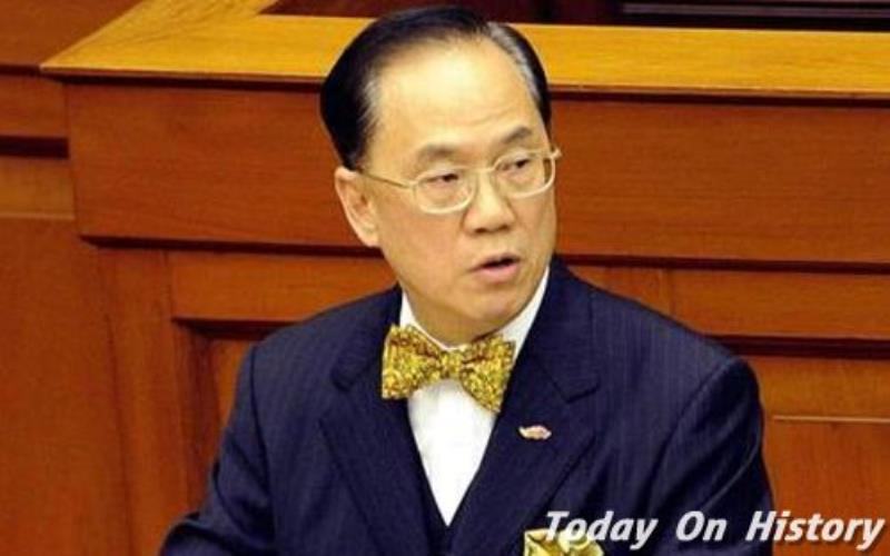 曾蔭權(quán)連任香港特別行政區(qū)行政長官