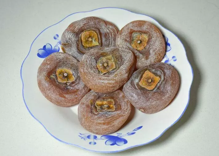 患有痔瘡吃哪些食物能夠緩解不適癥狀？