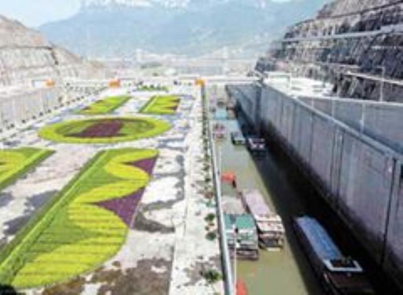 三峽船閘已經(jīng)通過正式通航驗收