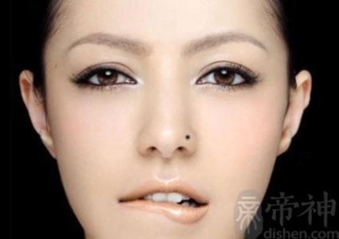 鼻子上有痣會帶來好運(yùn)嗎 女的鼻子上有痣好不好