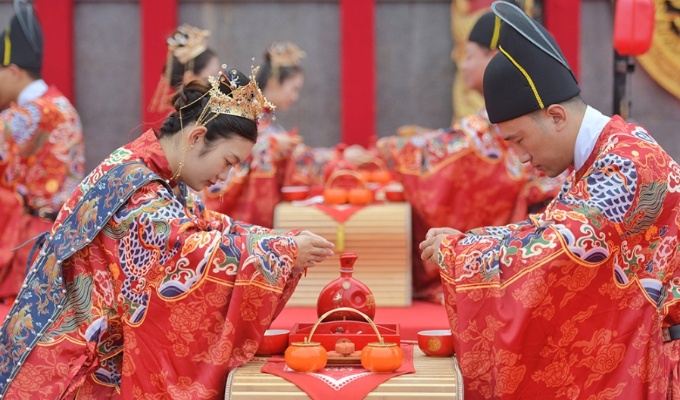 八字怎么看早婚還是晚婚 八字看早婚或者晚婚